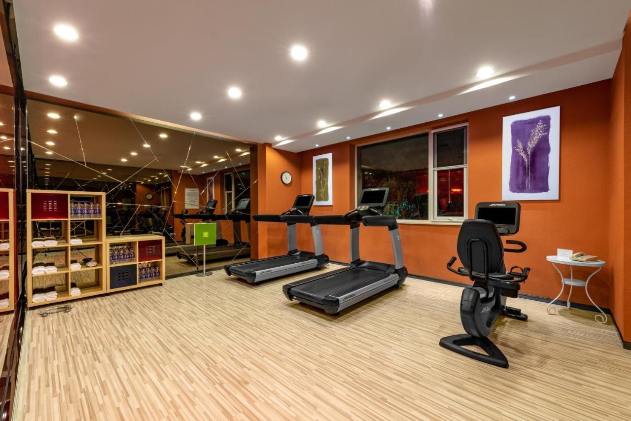 Holiday Inn Express Shangdi Beijing By Ihg L Next To Yuanmingyuan Park & Subway & Qinghe Railway Station & Beijing Sport University L Taxi 15 Minutes To Summer Palace & Peking University & Tsinghua University L 20 Minutes To Badaling Great Wall By Ra Экстерьер фото